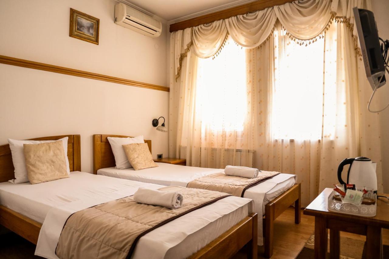 Bed And Breakfast Vijecnica Sarajevo Exterior photo